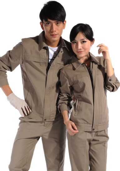 駝色長(zhǎng)袖純棉工作服