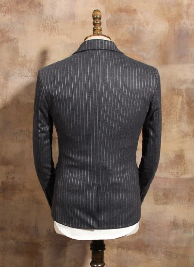 英倫雅痞西服外套 復(fù)古灰條紋雙排兩?？勰惺考雍裥奚砦? width=